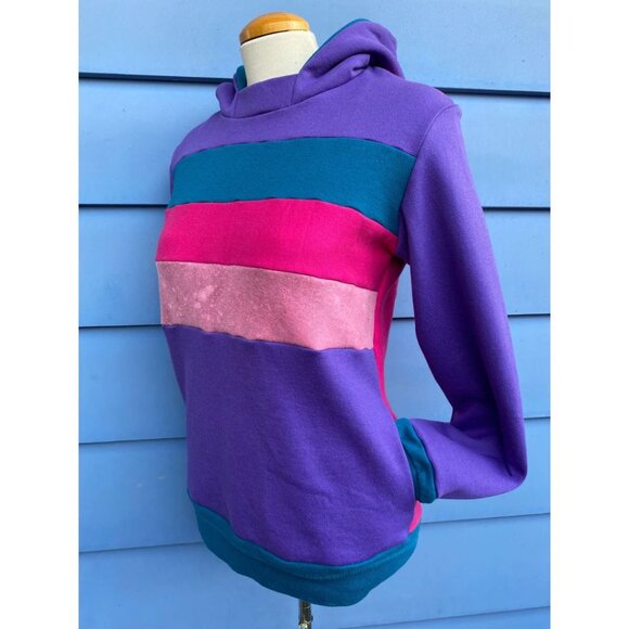 Galactic Swirl Upcycled Hoodie with Pockets Sweatshirt One-Of-A-Kind MungoCrafts - Picture 5 of 6